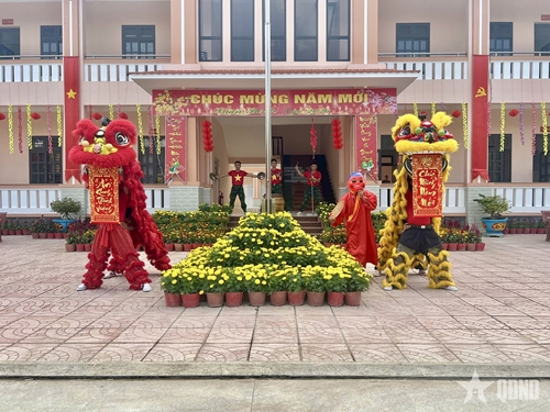 Trung đoàn 3 (Sư đoàn 330, Quân khu 9): Nghe tiếng trống lân, thấy Tết đến gần